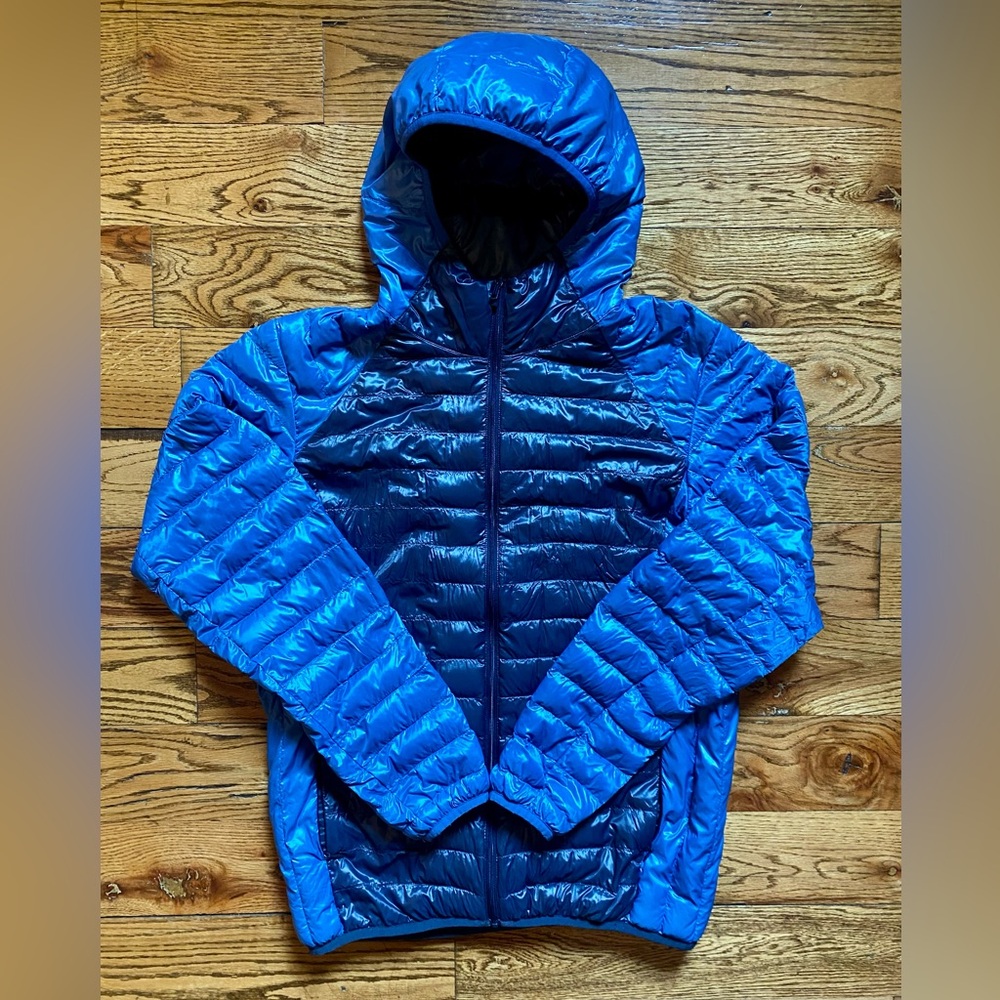 Uniqlo Ultra Light Down Puffer Jacket - Colorblock Blue - Mens Size Small